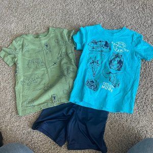 Boys Clothes - 2 t-shirts & Shorts